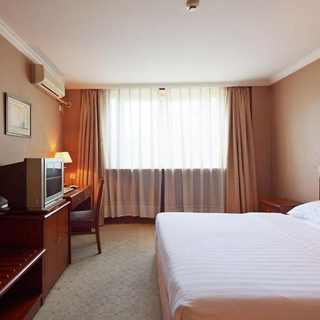Starway International Sports Hotel Пекин Стая снимка